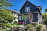 2214 Queen Anne Ave N