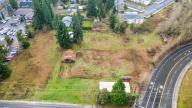 810 39th Ave SE