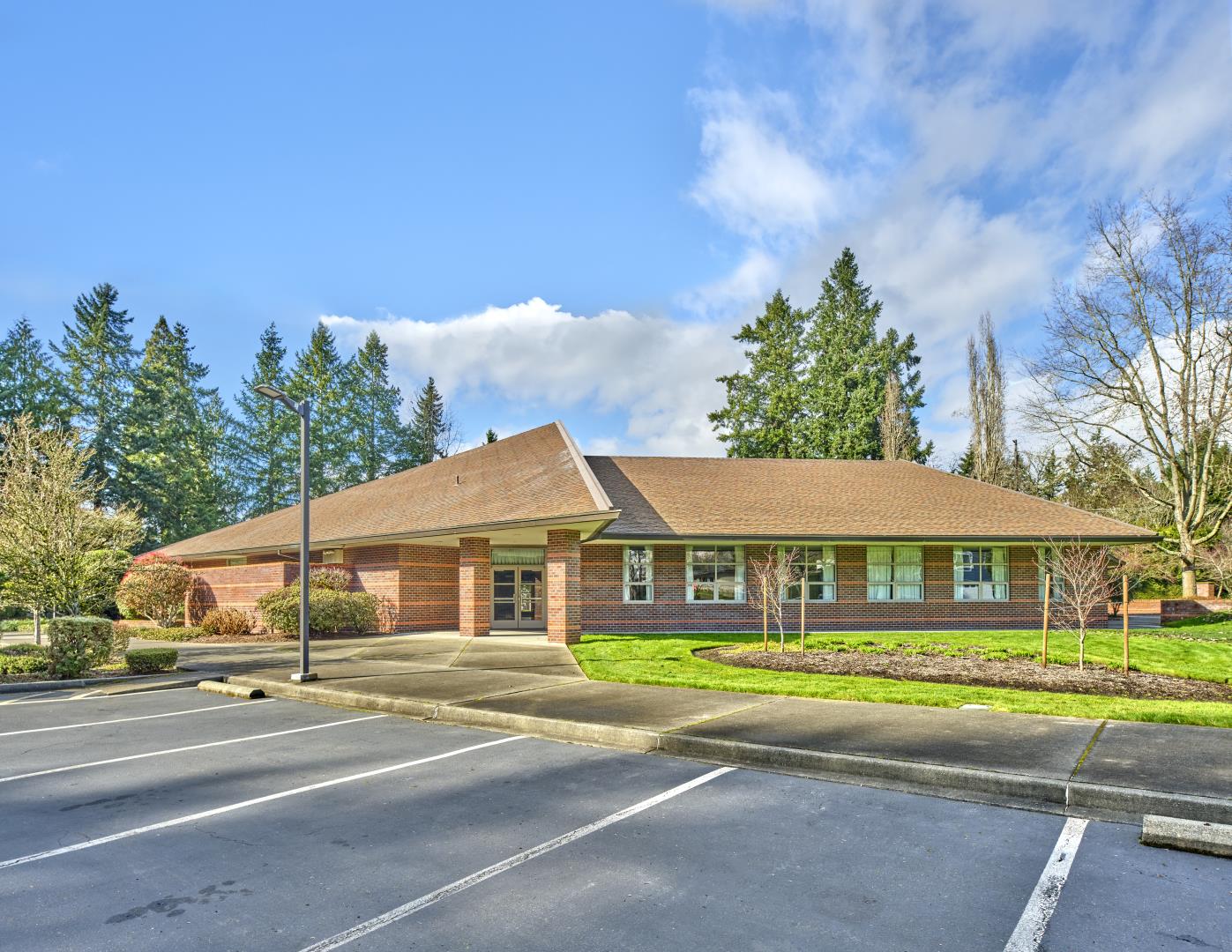 4001 Island Crest Way