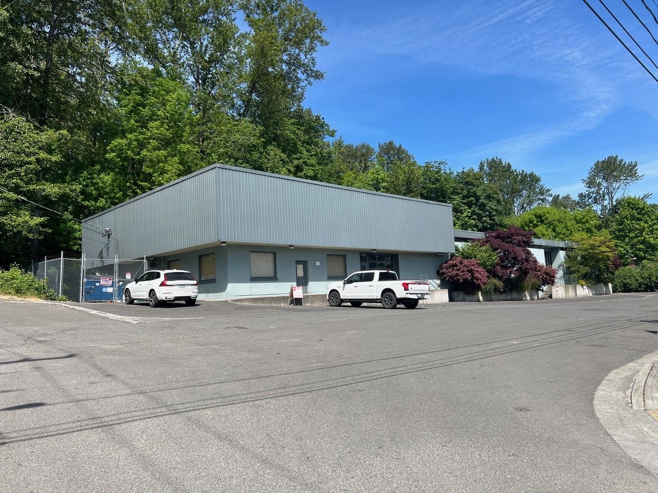 3111 27th Ave S Extereror Pic Bldg