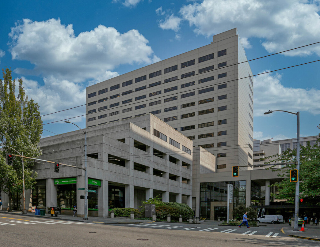 2022 Nordstrom Tower Flyer