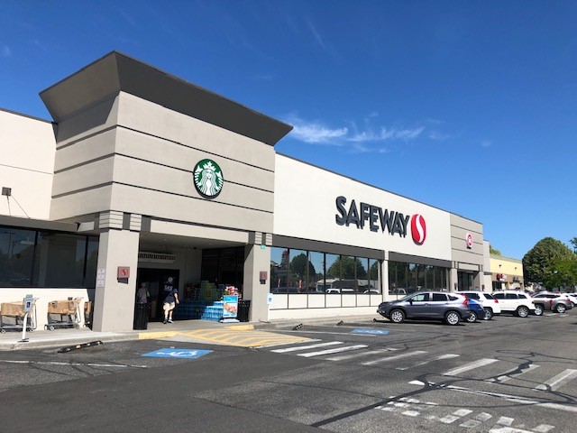 Safeway Pic