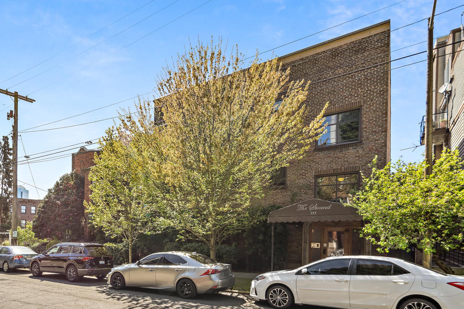 DL_04182025_BL_221 Belmont Ave E-2