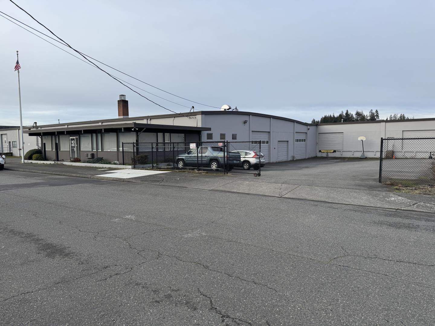 4520 Adams Main Exterior