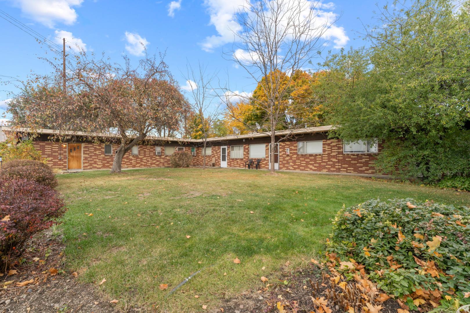 3-web-or-mls-Inside-Spokane-Park-3 (1) (1)