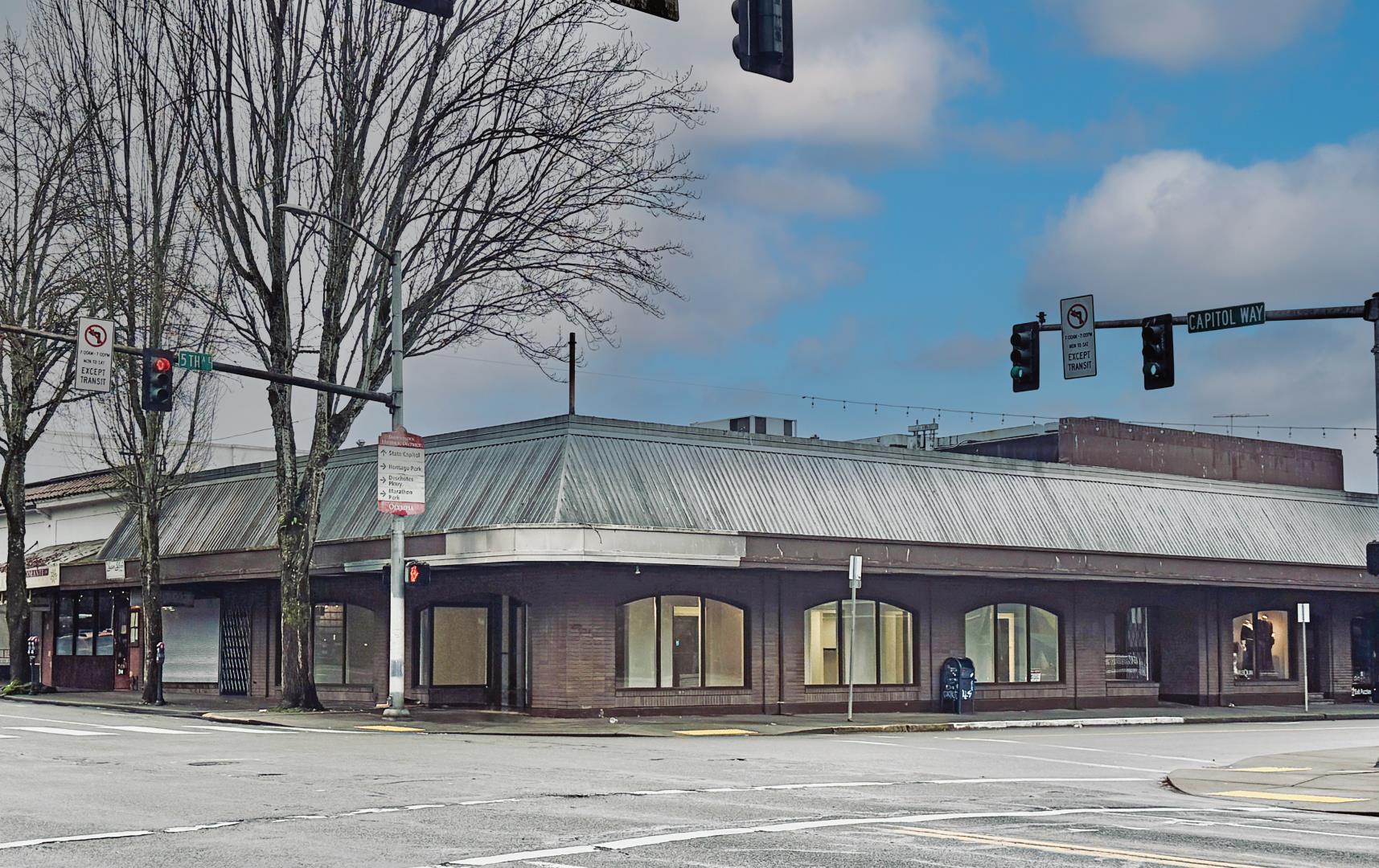 Photo for 501 Capitol