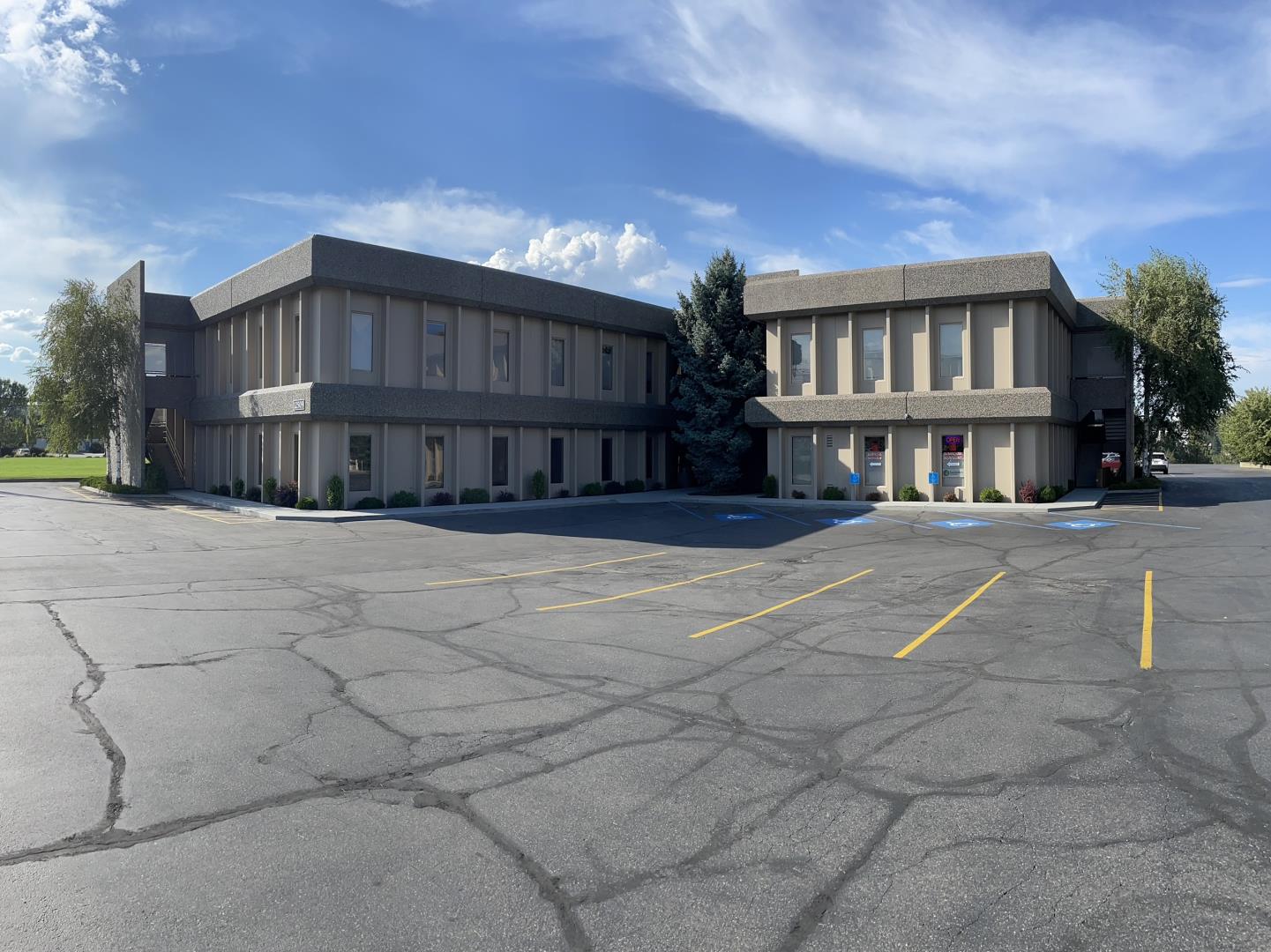 Cover 12509 E Mission Ave