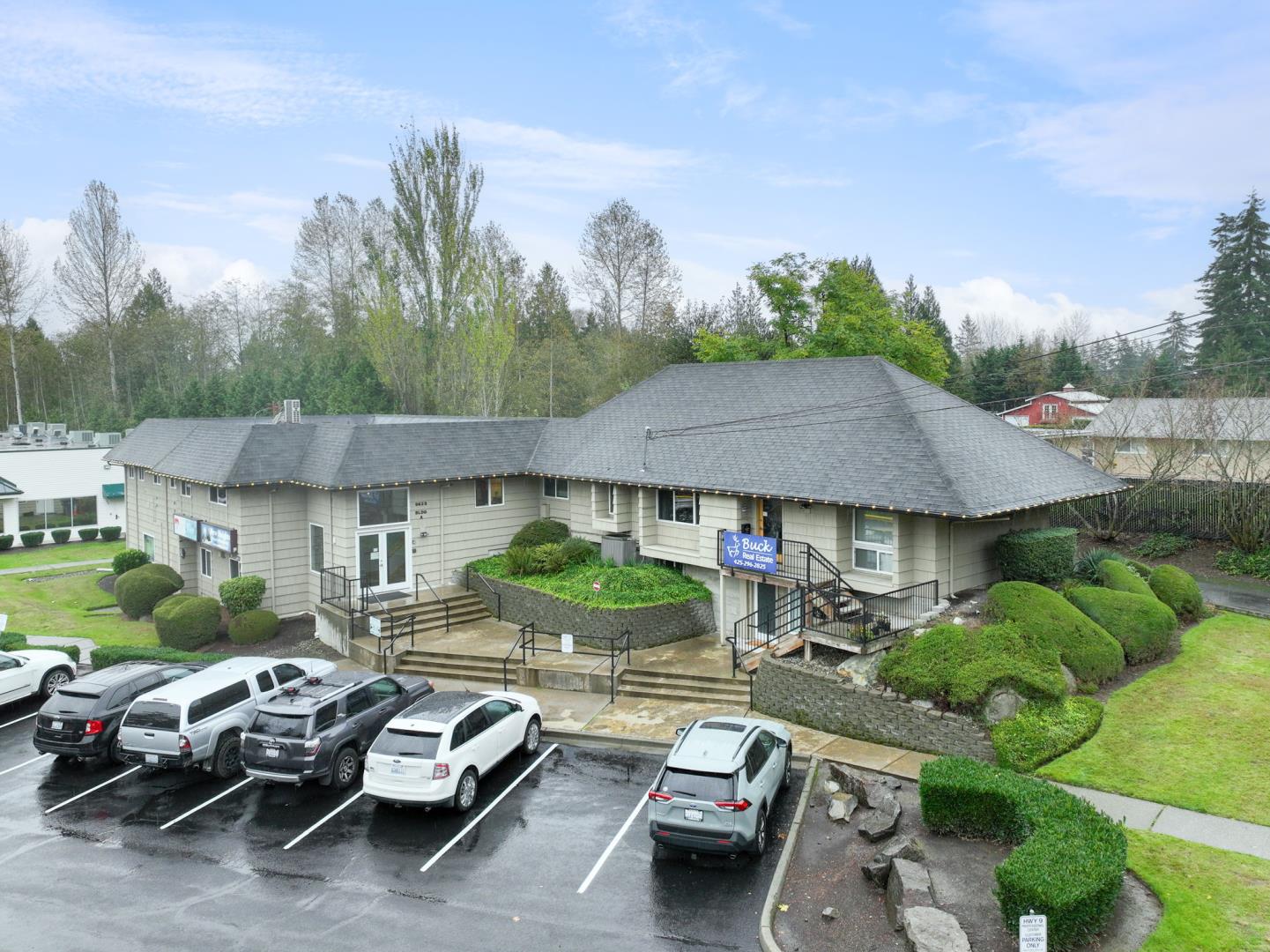 31-web-or-mls-Buck Real Estate Office-8