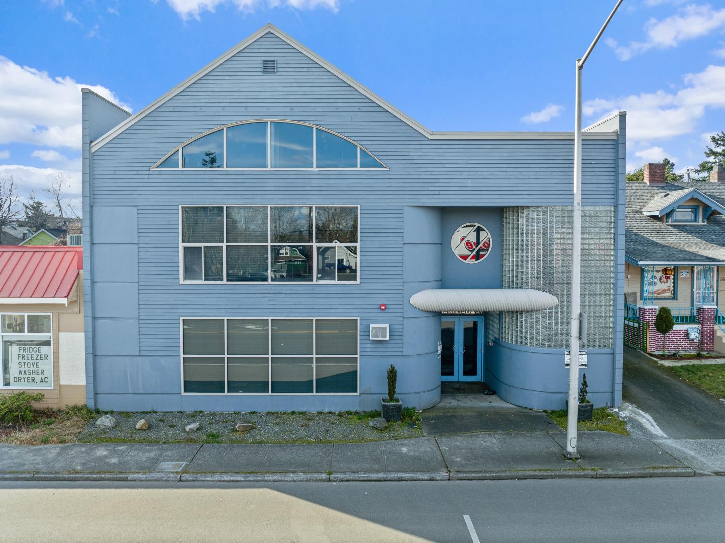 1614 N Broadway_Web_17