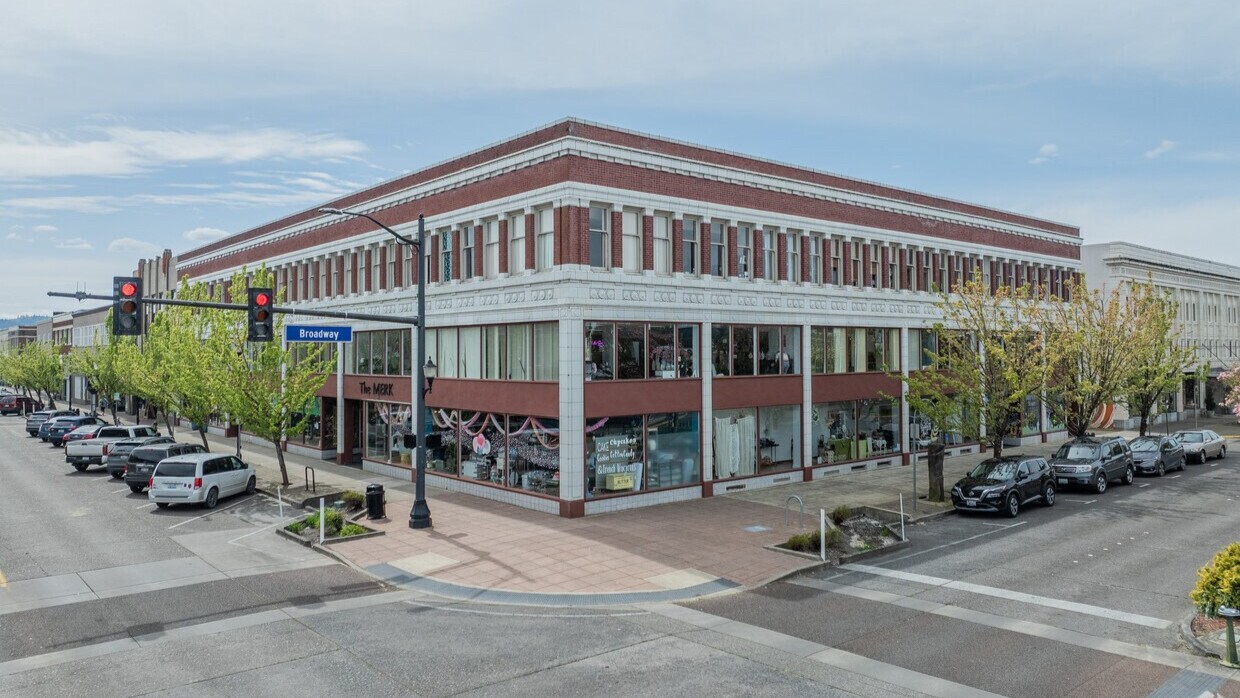 Exterior 2_R