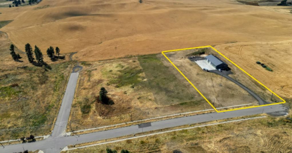 30 S Fred Johns Way main - 0217