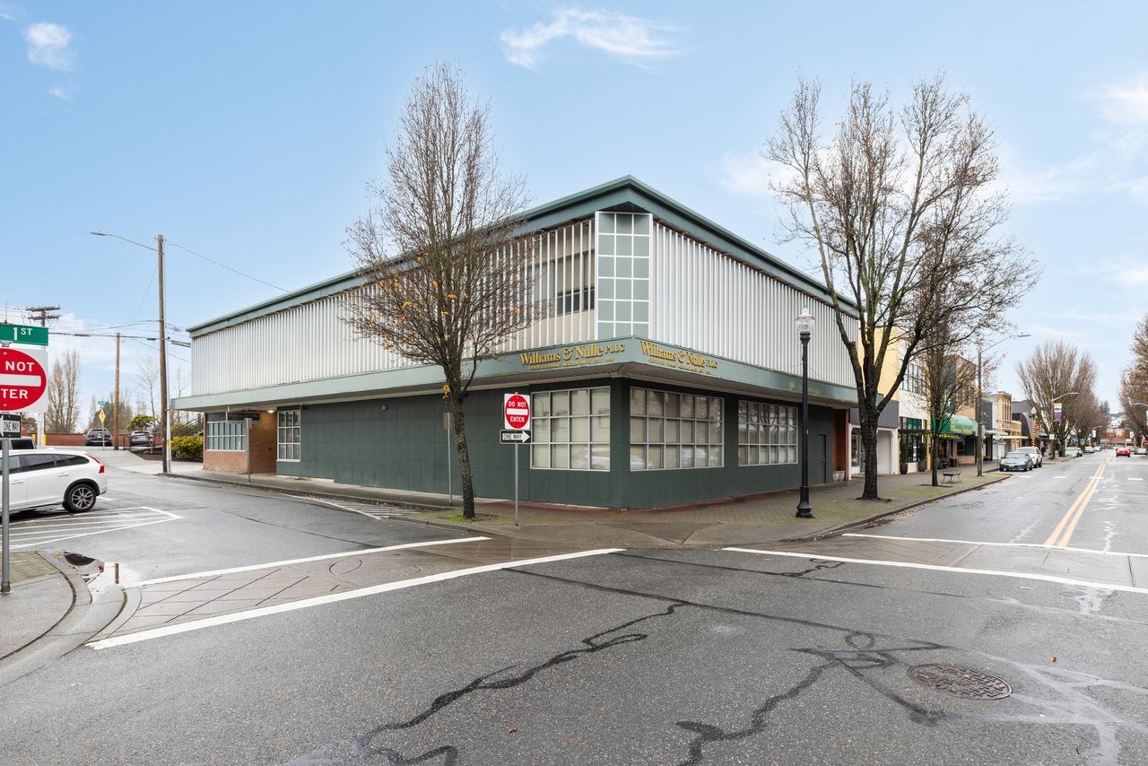 407 Pine Street main - 1220