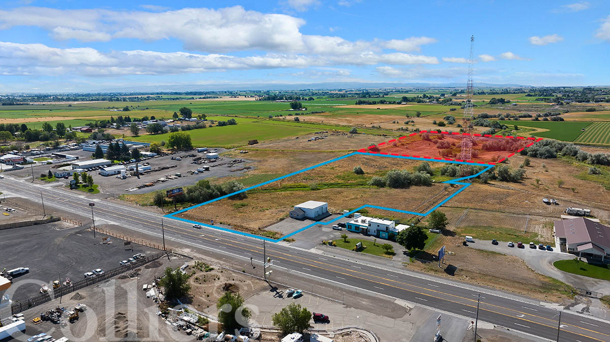 05-Aerial View_r