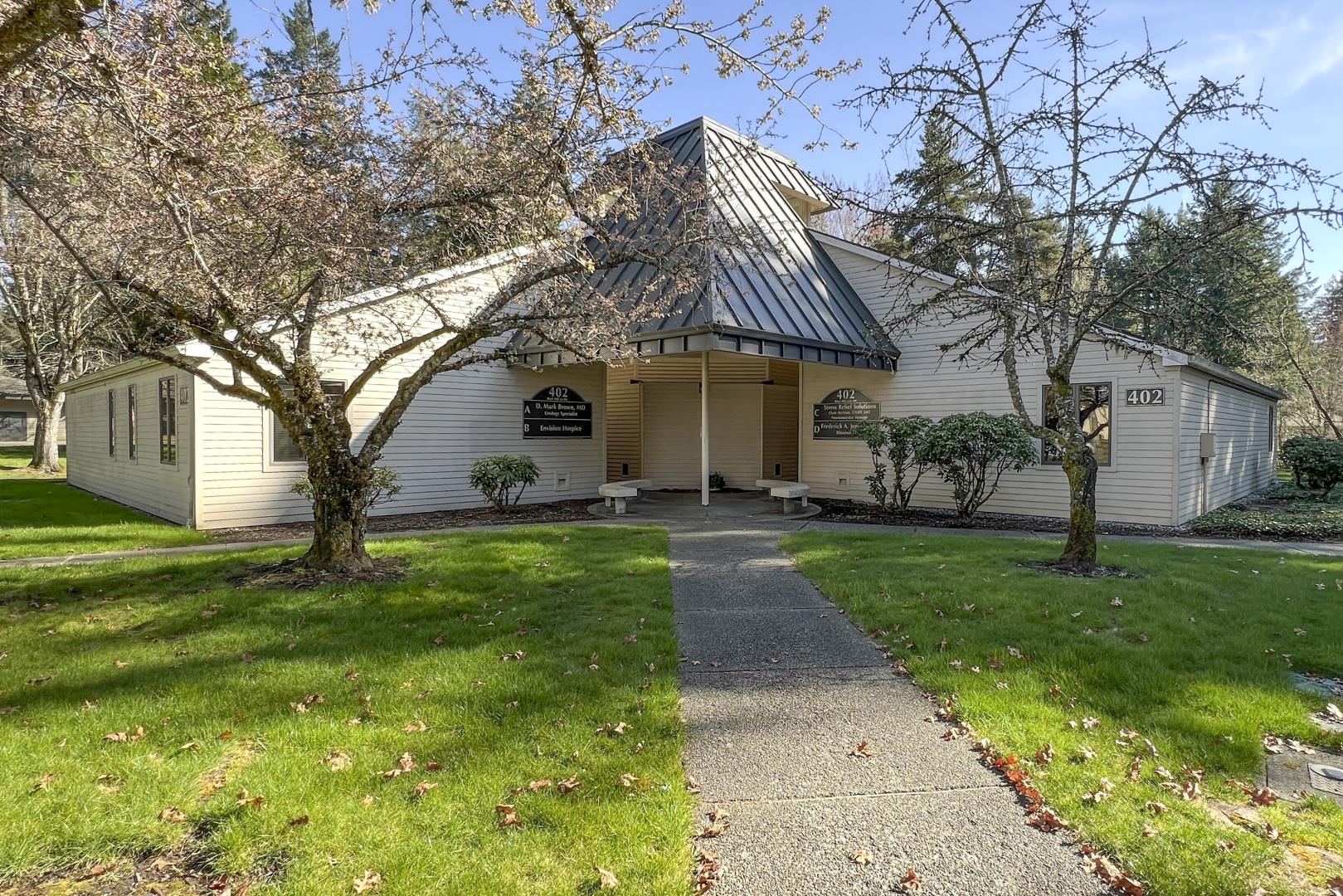 402-Black-Hills-Ln-SW_Exterior_2