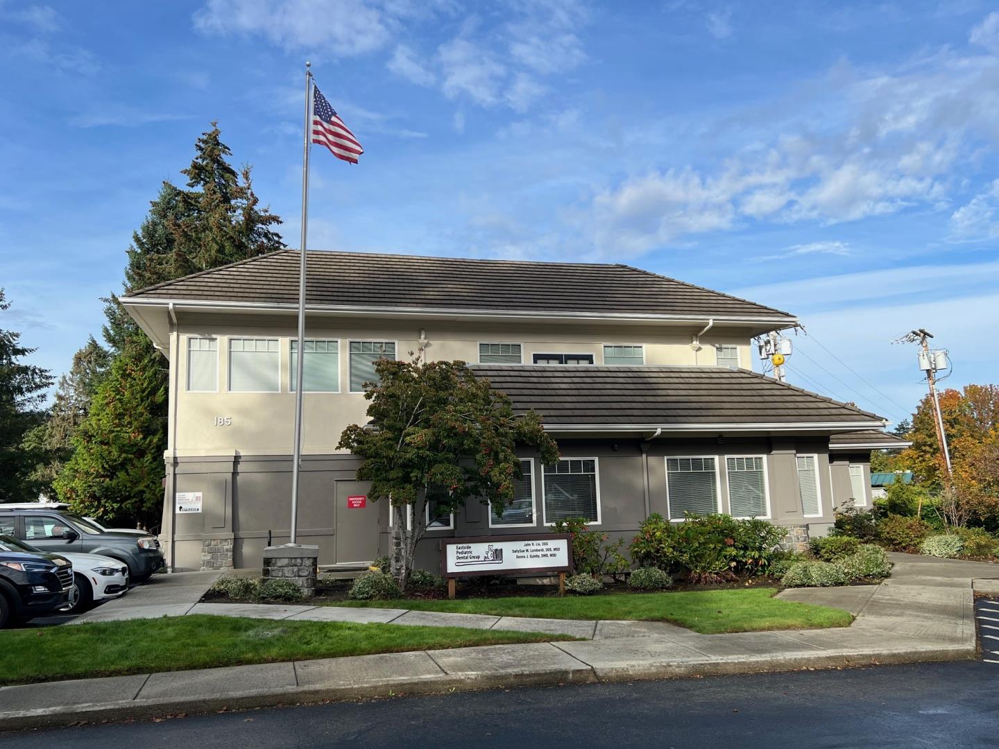 185 Building Front Pic