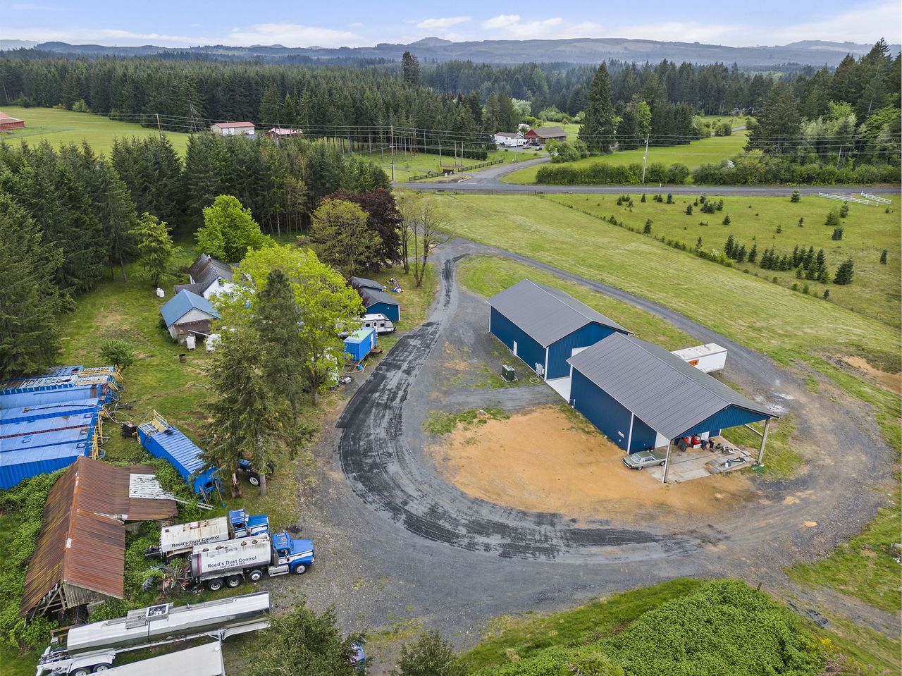 684b831759d5df3e3461b1e7_30_web_or_mls_1453_old_hw