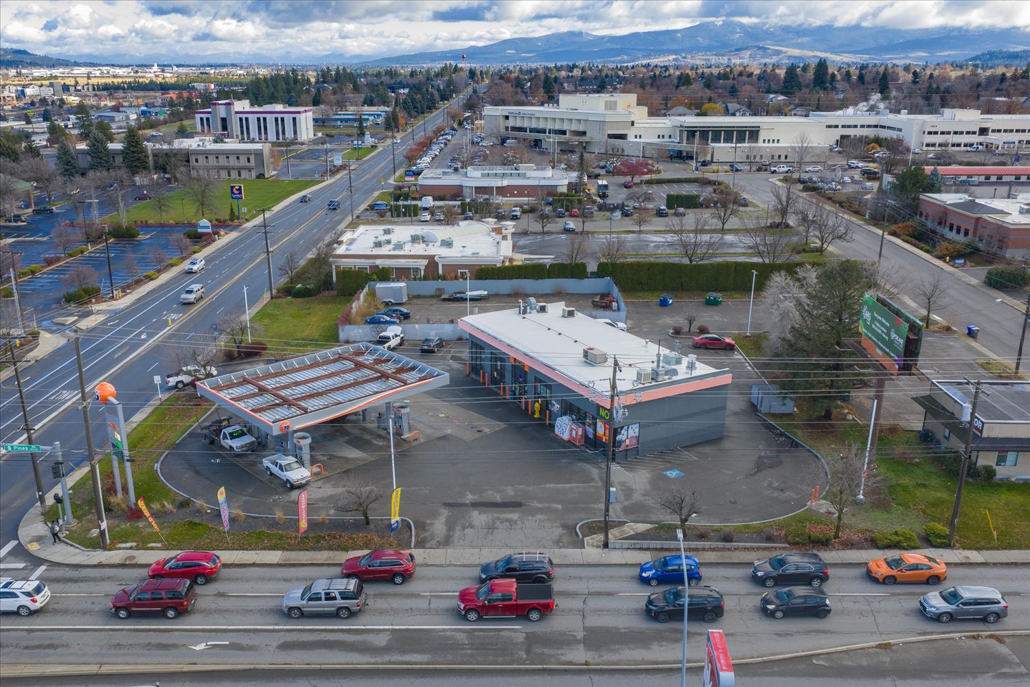 21-1520 N Pines Rd-021