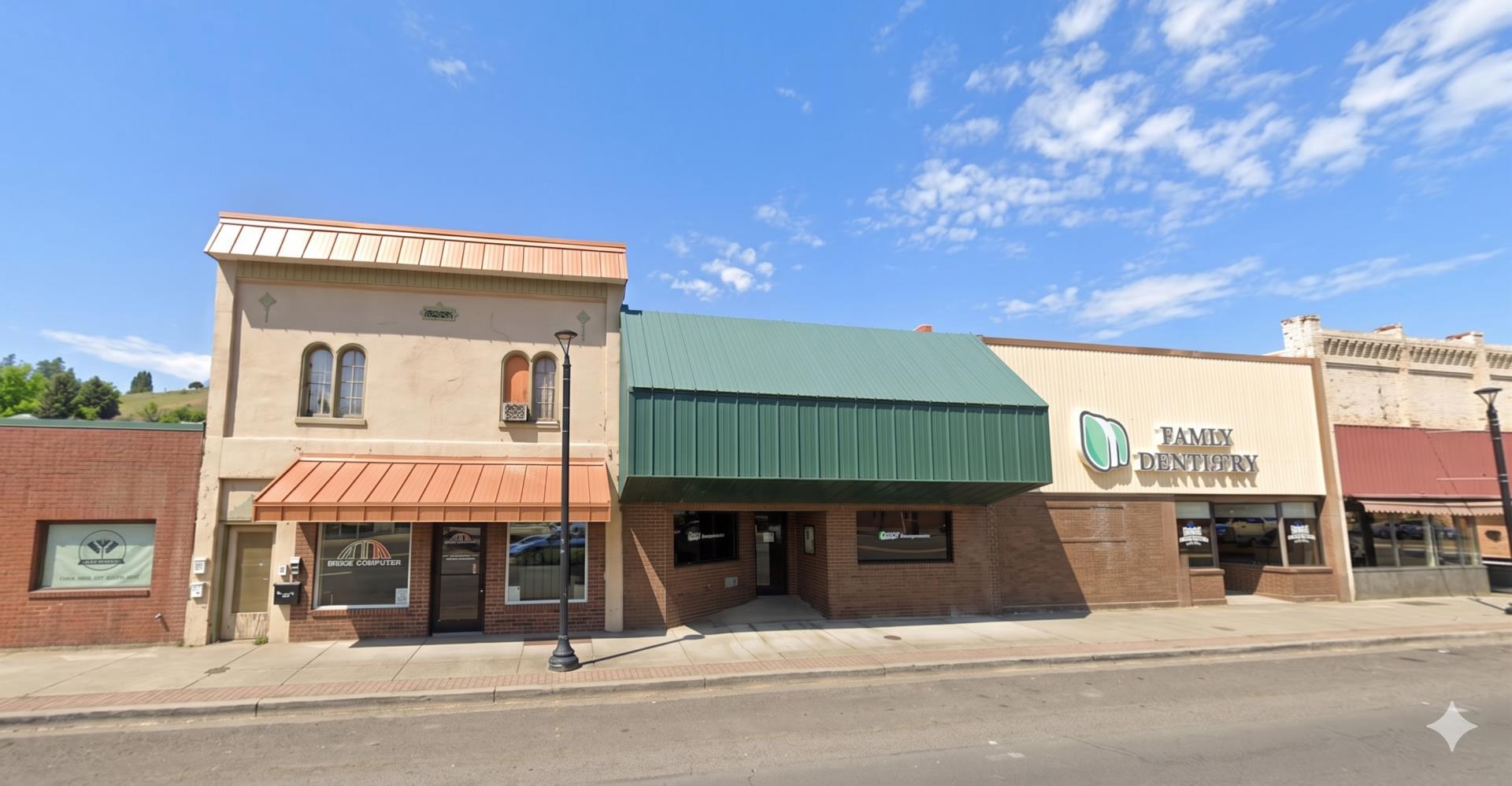 201 Main St Cover